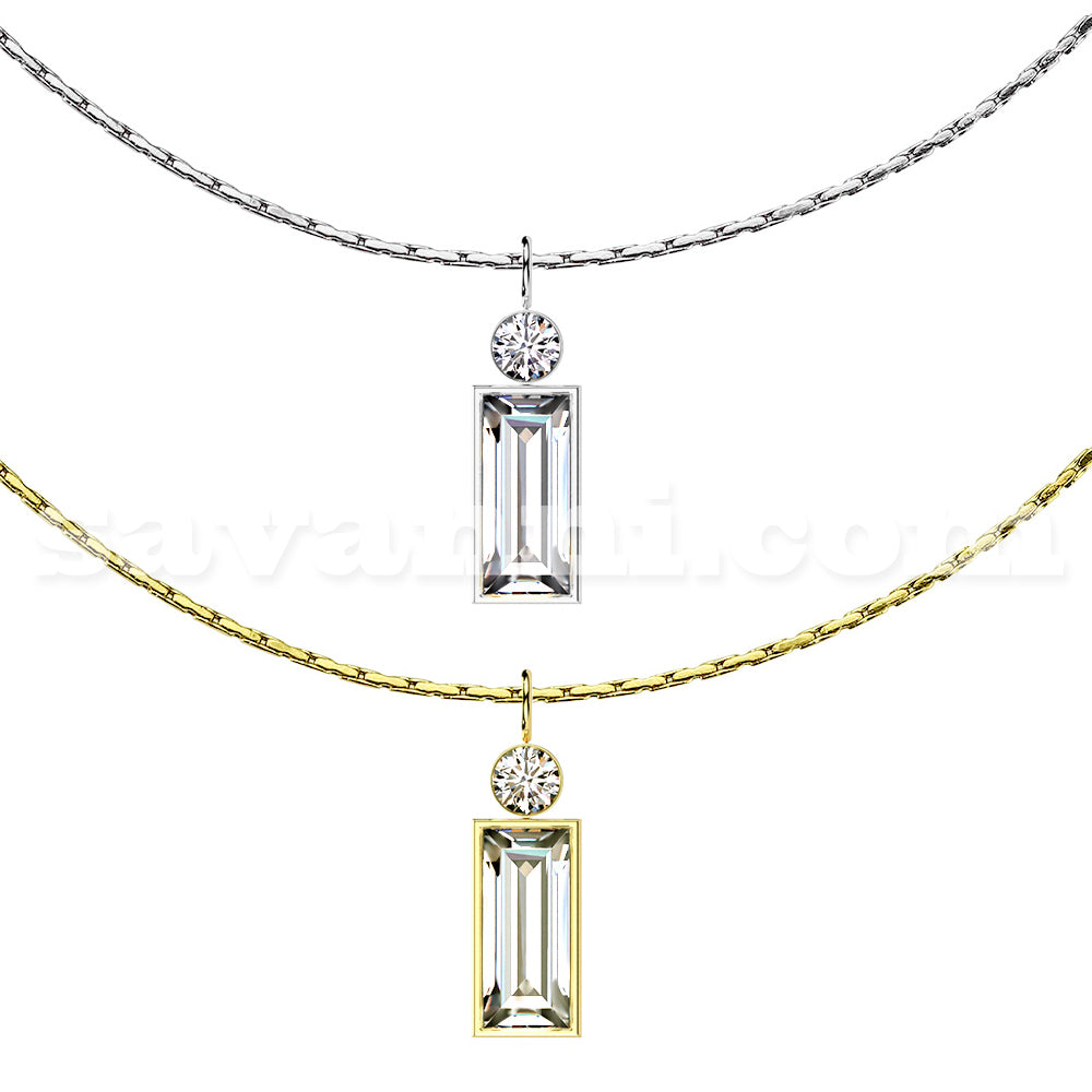 Kaulakoru kirkas zirkoni neliö