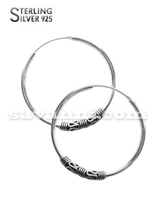Hopeiset Isot Bali Korvakorut Triple Twist