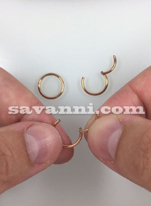 1.6mm Segmenttirengas Clicker Titaani Rose Gold