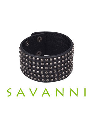 Nahkaranneke Multistuds
