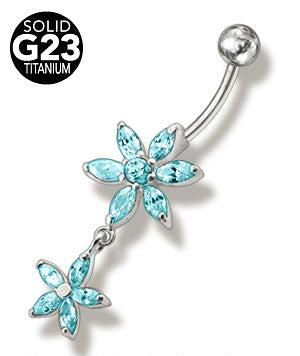 Napakoru Titaani/Hopea Kaksi Siroa Kukkaa